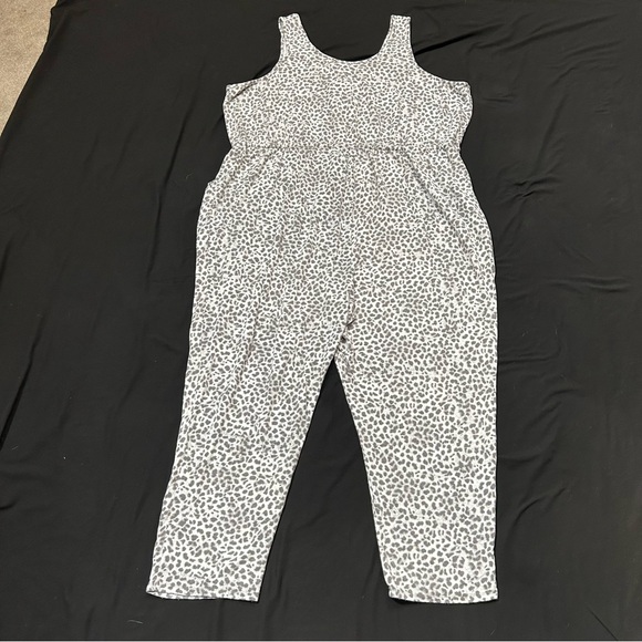Torrid Sleep Micro Modal Terry Leopard Grey Jumpsuit - 5X - Picture 7 of 10
